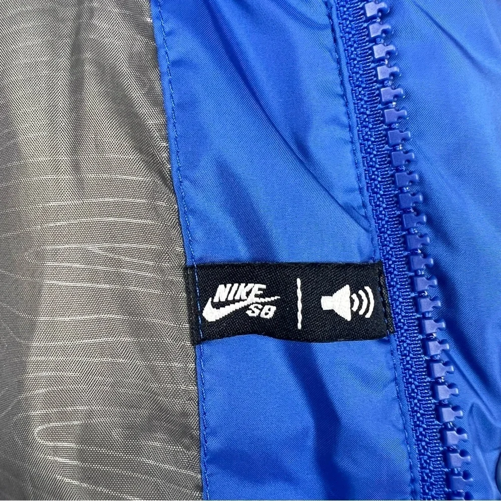 Nike SB Down Jacket Youth XL Blue Skateboarding Snap Zip Quilted Puffer 13-15
